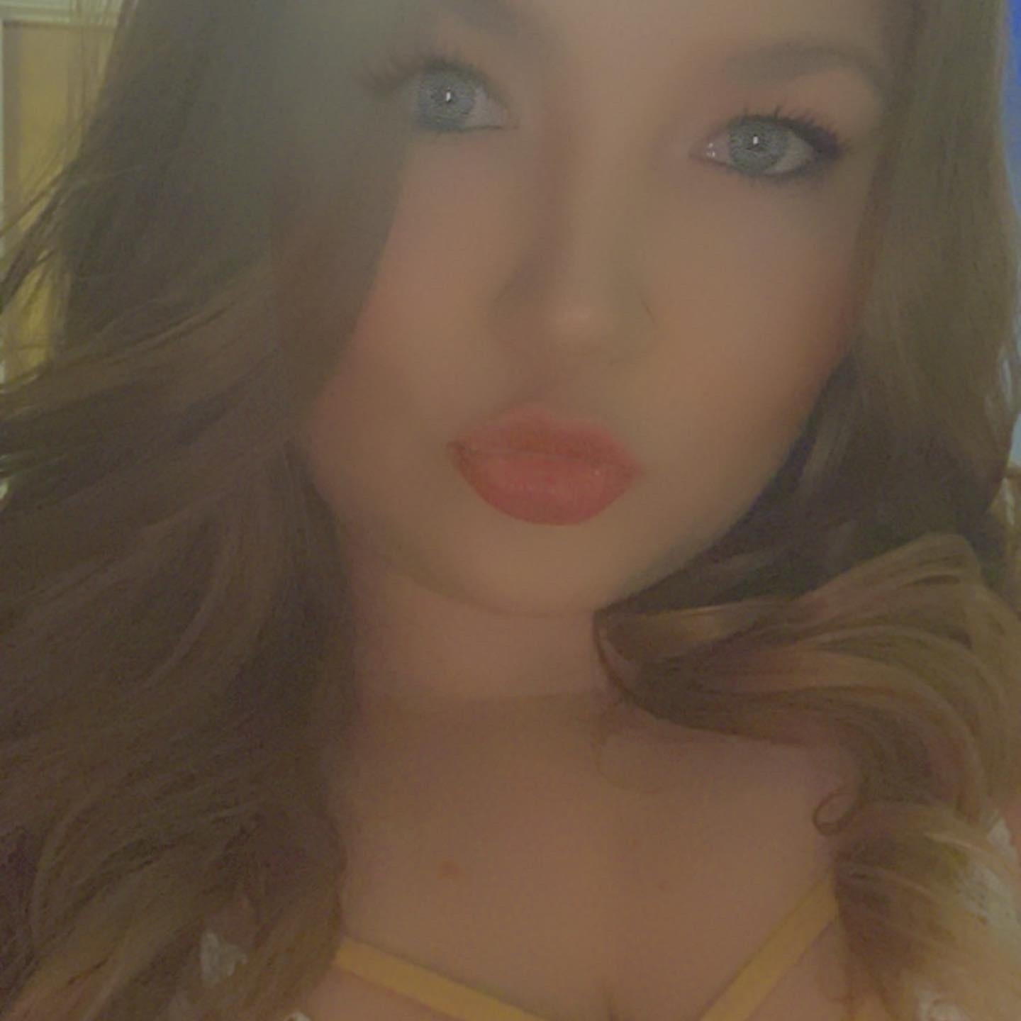 Miranda Rose profile image