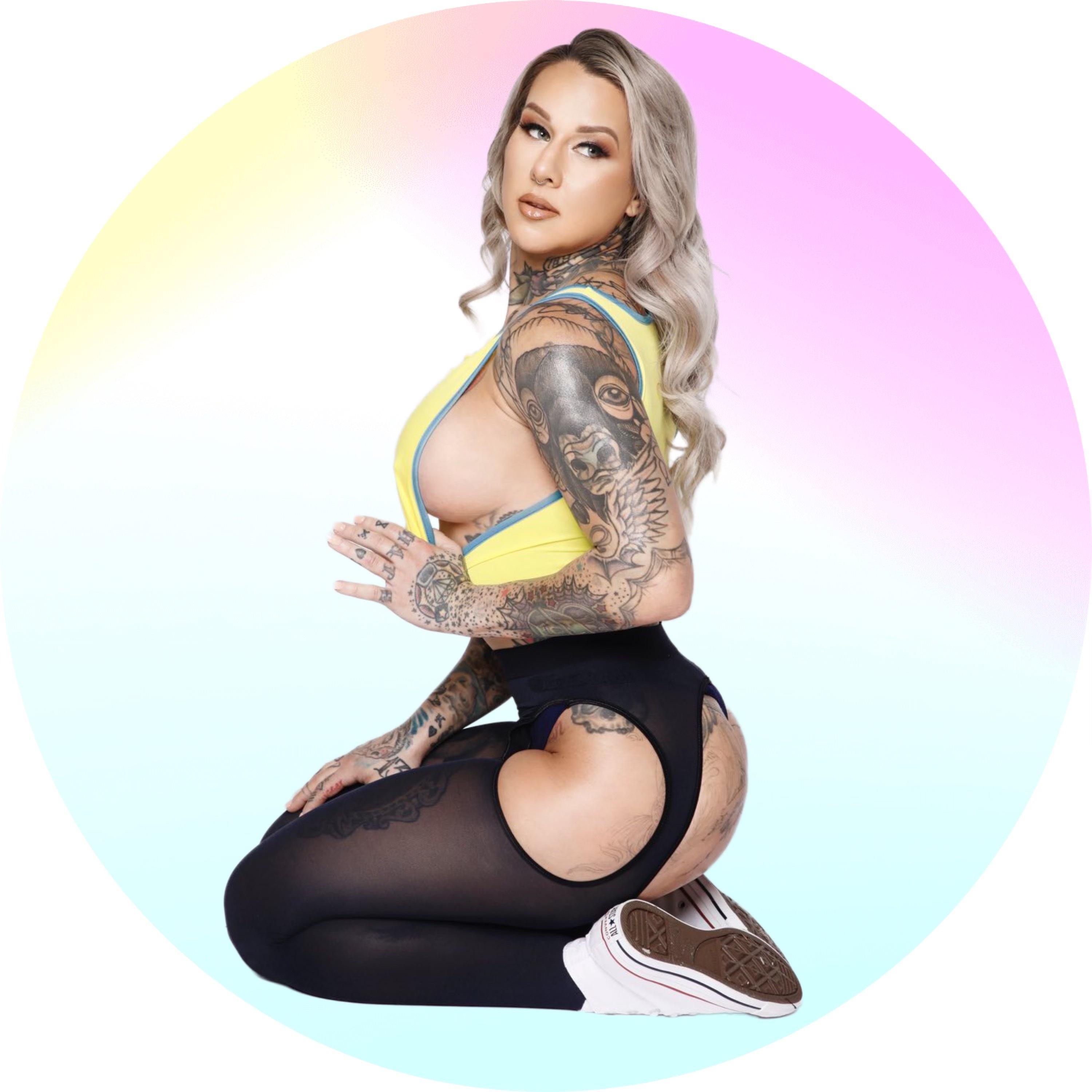 𝐊𝐈𝐍𝐄𝐒𝐒𝐀 𝐉𝐎𝐇𝐍𝐒𝐎𝐍 profile image