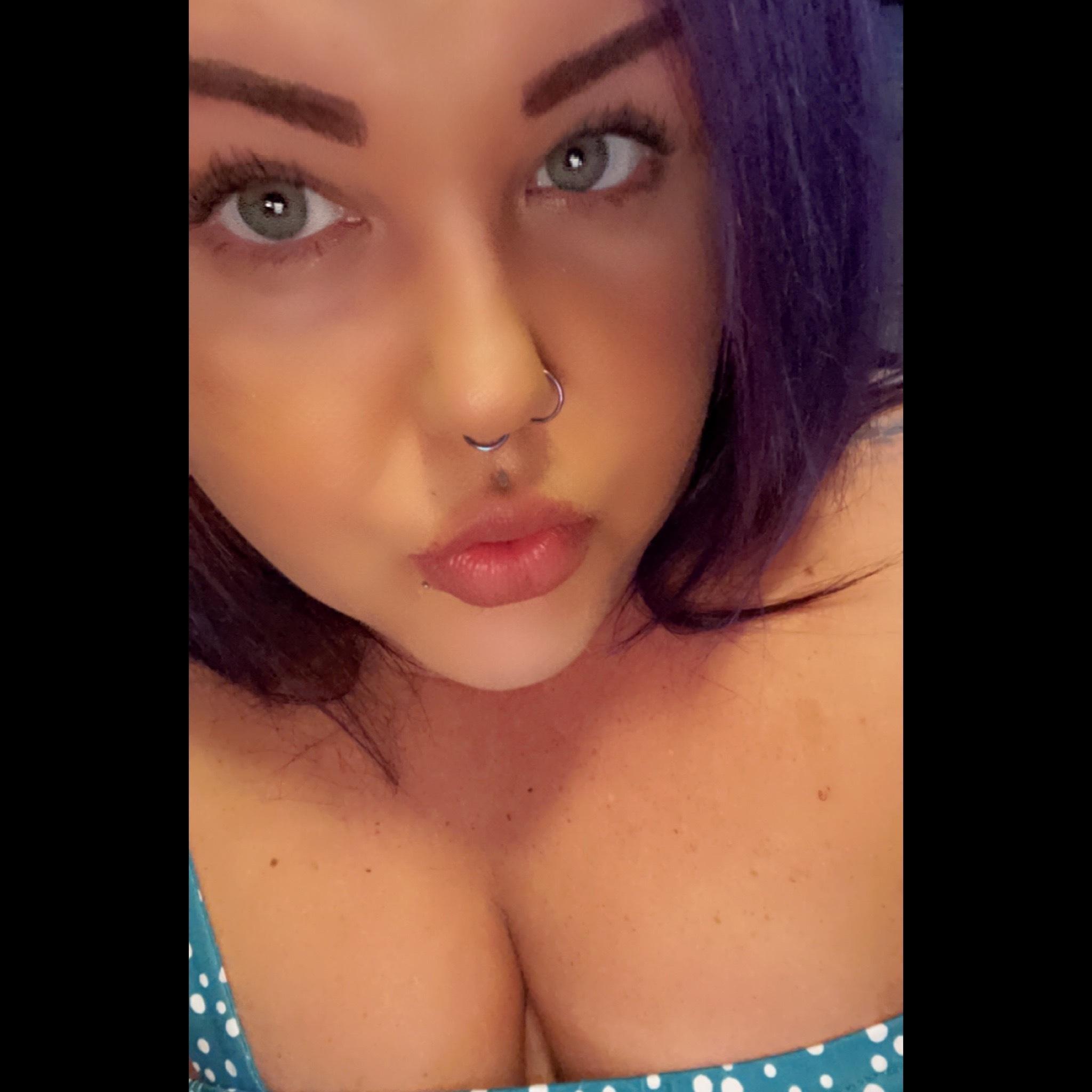 𝒞𝓇𝑒𝒶𝓂𝒫𝒾𝑒𝒬𝓊𝑒𝑒𝓃 👑 profile image