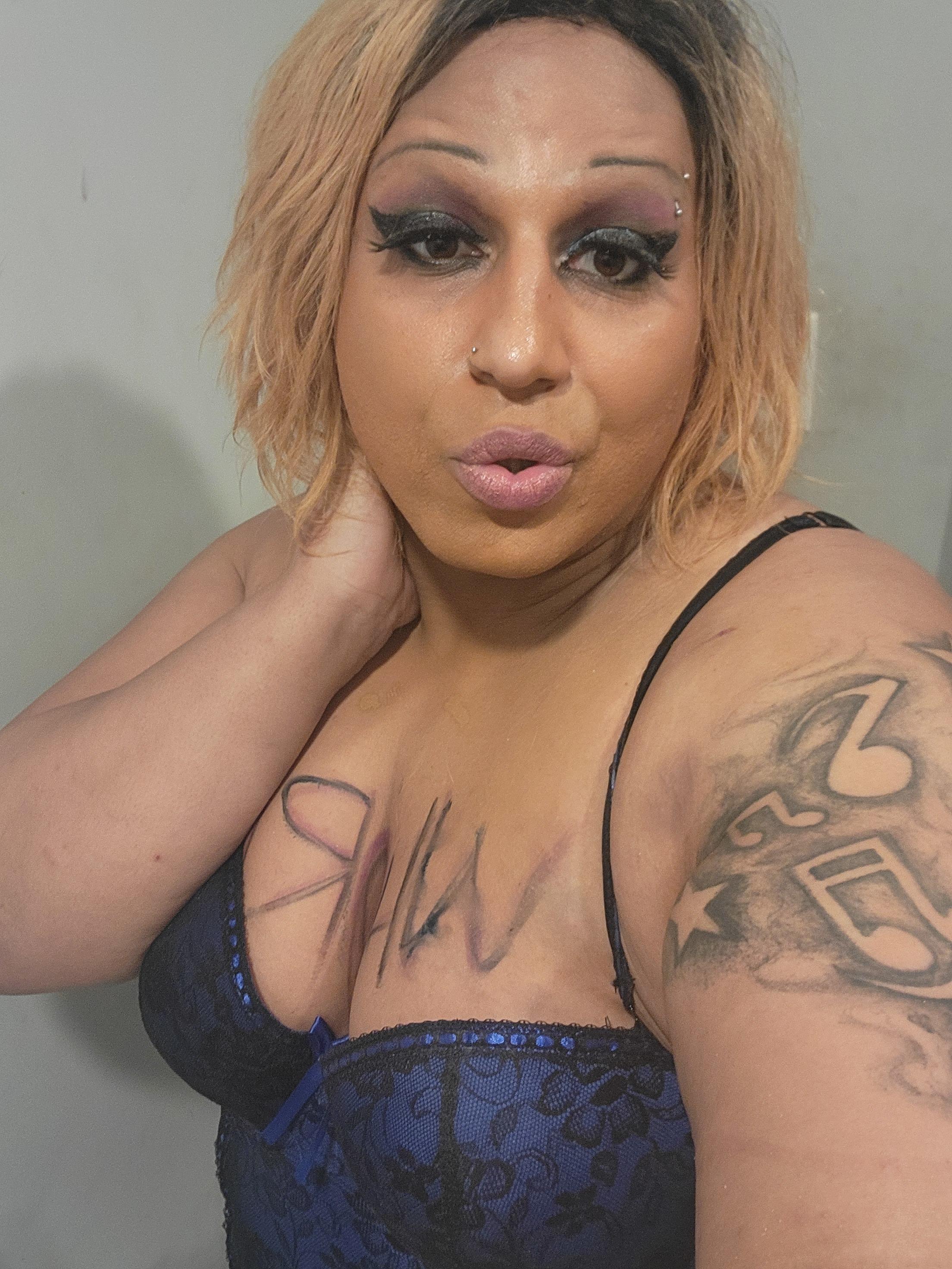 YunikThaFreak profile image