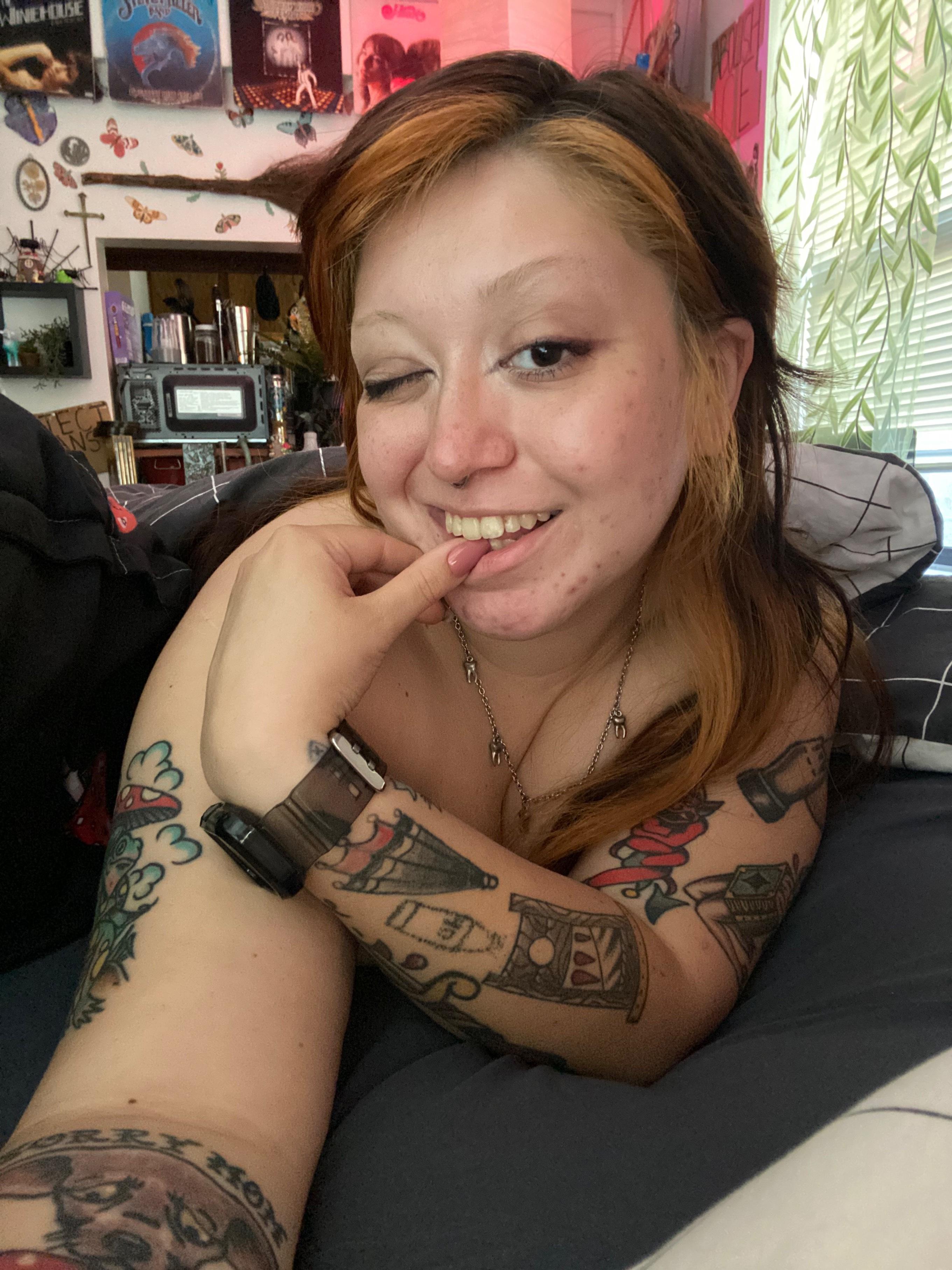 Vicki profile image