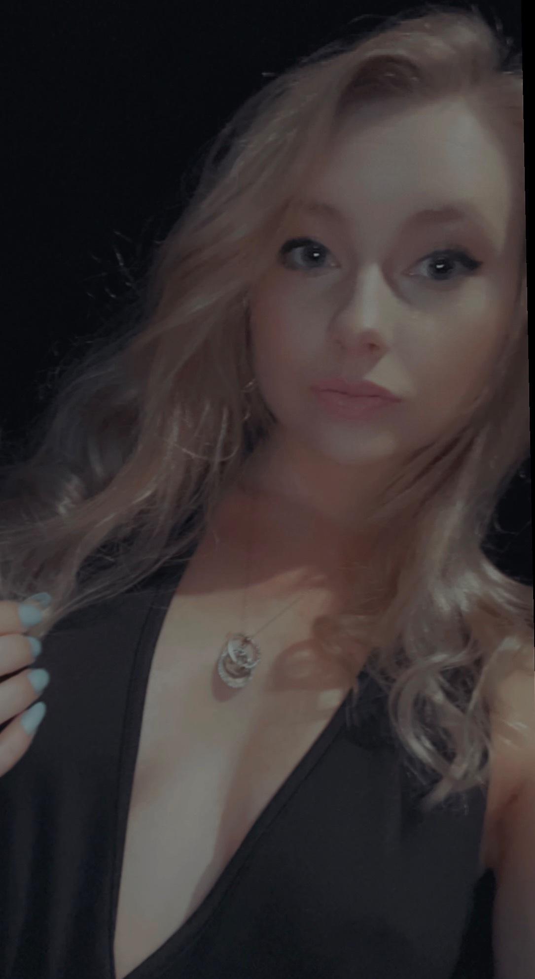 Anna profile image